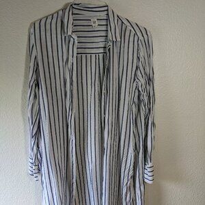 Stripped GAP Shirt
